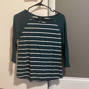 Forever 21 — 3/4 length sleeve top